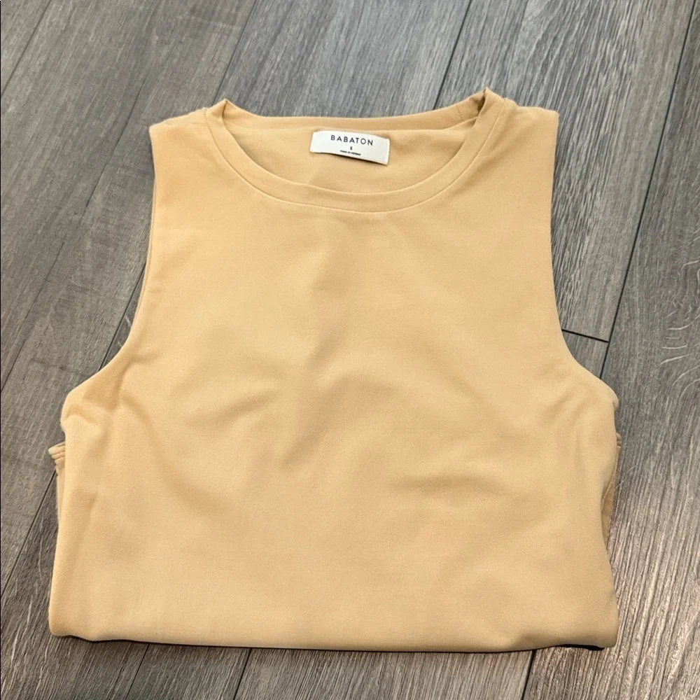 Babaton chic comfy